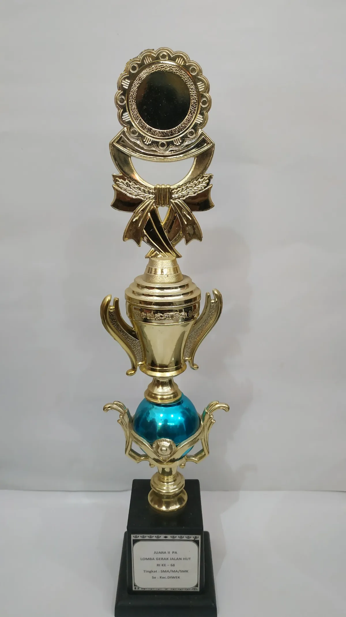 2013 - JUARA 2 PUTRA  LOMBA GERAK JALAN  TINGKAT KECAMATAN DIWEK